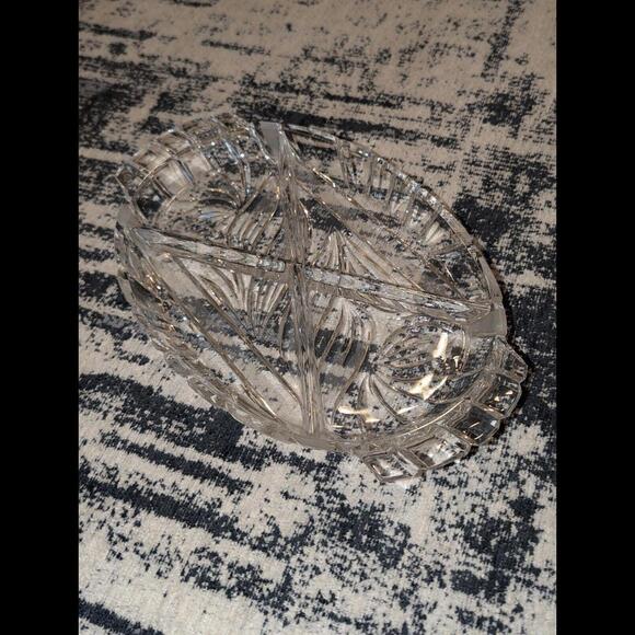 Vintage Crystal Serving Platter-Heavy! - Picture 5 of 9